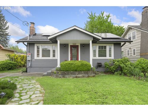 3527 Ne 71st Ave, Portland, OR, 97213-5148 | Card Image