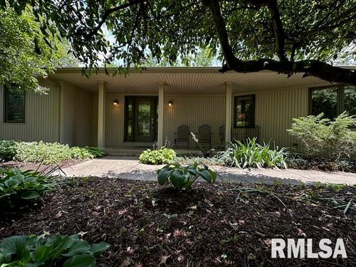 28009 230th St, Le Claire, IA, 52753-9177 | Card Image