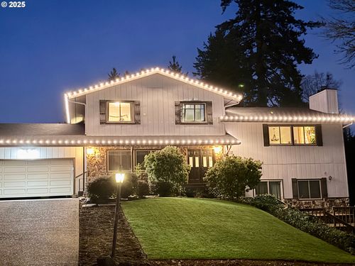 1315 Dorothy St, Mcminnville, OR, 97128-5607 | Card Image