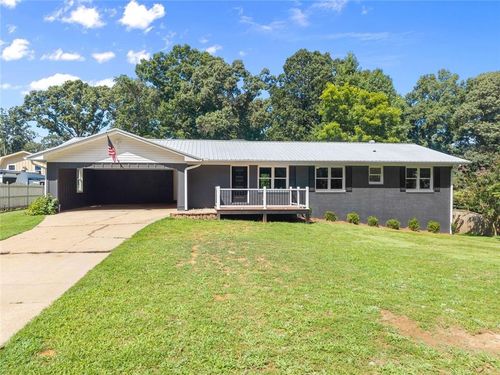 5850 Norton Cir, Flowery Branch, GA, 30542-3936 | Card Image