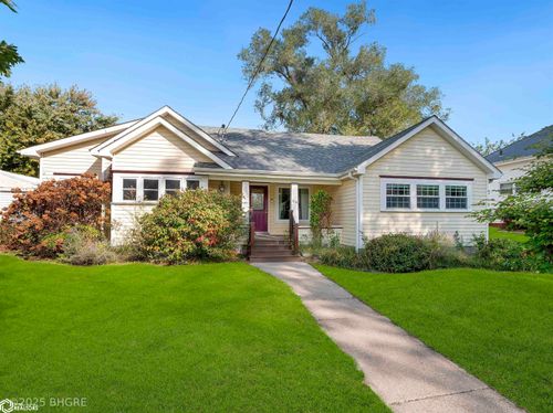 1219 Braden Ave, Chariton, IA, 50049-1620 | Card Image