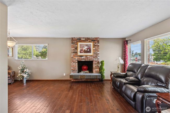 26 Pershing St, House other with 5 bedrooms, 3 bathrooms and 3 parking in Wenatchee WA | Image 8