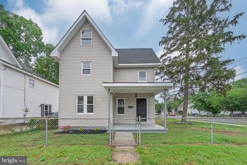 428 E Oak St, MILLVILLE, NJ, 08332 | Card Image