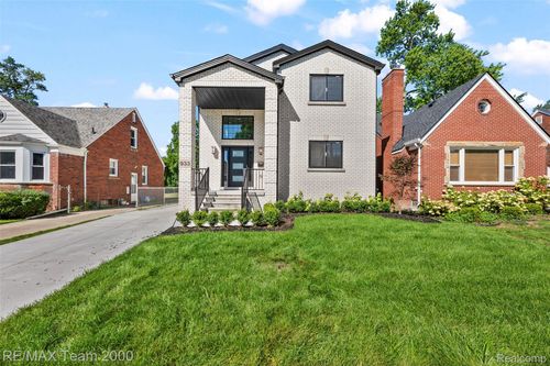 933 N Highland St, Dearborn, MI, 48128-1655 | Card Image