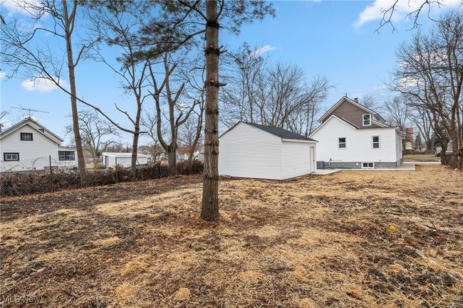 View of yard | Image 30