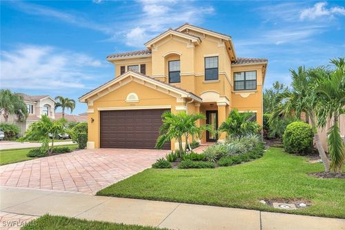 3430 Tigris Ln, NAPLES, FL, 34119-8677 | Card Image