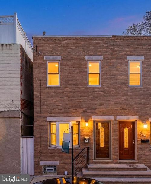 602 Wilder St, PHILADELPHIA, PA, 19147-5816 | Card Image