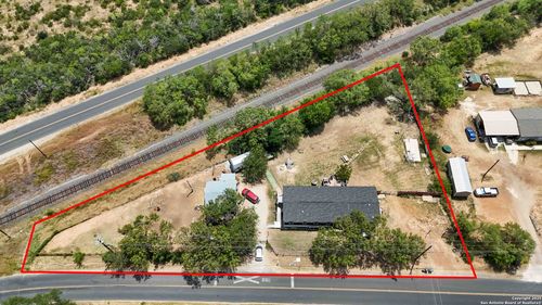 13598 Old Frio City Rd, Lytle, TX, 78052-9534 | Card Image