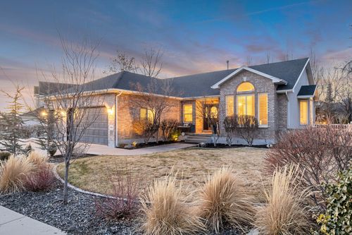 9162 S Glenn Abbey Way, Sandy, UT, 84093-3821 | Card Image