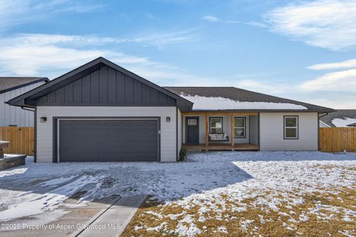 2201 Grand Ave, Silt, CO, 81652-8524 | Card Image