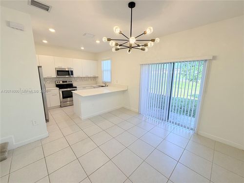 12432 Nw 23rd Ct, Miami, FL, 33167-1569 | Card Image