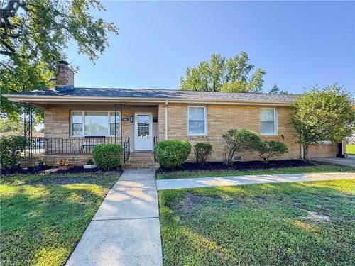 300 Truxton Ave, Portsmouth, VA, 23701-3539 | Card Image