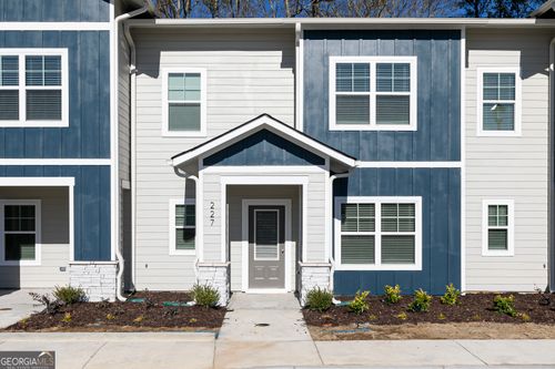 226 Rooker Dr, Lagrange, GA, 30241-8802 | Card Image