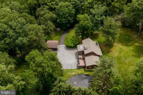 3591 Dogwood Ln, RIEGELSVILLE, PA, 18077-9752 | Card Image