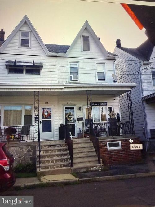 227 S Spencer St, FRACKVILLE, PA, 17931-2313 | Card Image
