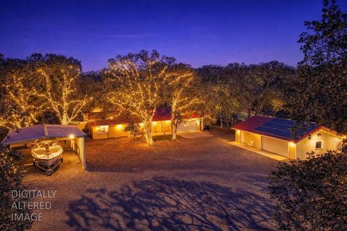 18601 Stallion Dr, Red Bluff, CA, 96080-9416 | Card Image