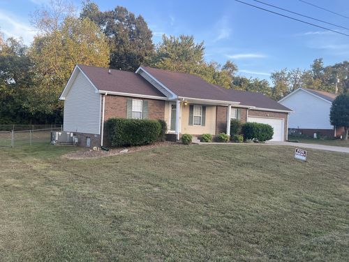 2251 Kim Dr, Clarksville, TN, 37043-1937 | Card Image