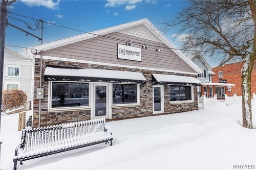 716 Center St, Lewiston, NY, 14092-1706 | Card Image