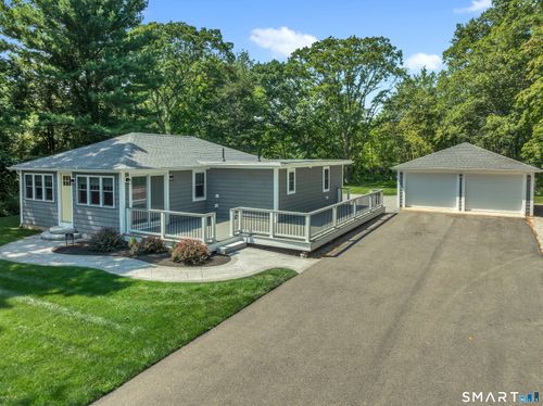 41 Maple St, Stonington, CT, 06378-2765 | Card Image