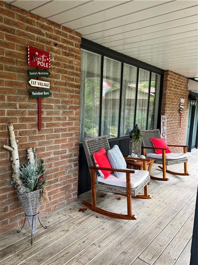 10007 Port Franks Rd, House other with 5 bedrooms, 2 bathrooms and 4 parking in Port Franks ON | Image 43