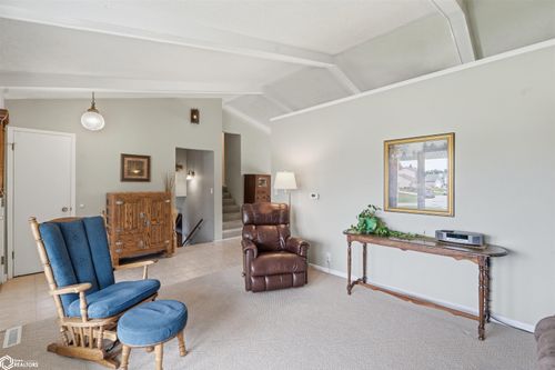 1008 Ratcliffe Drive, Marshalltown, IA, 50158 | Card Image