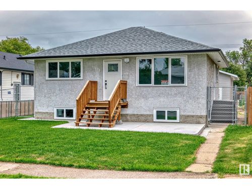 119 St, Edmonton, AB, T5W5J4 | Card Image