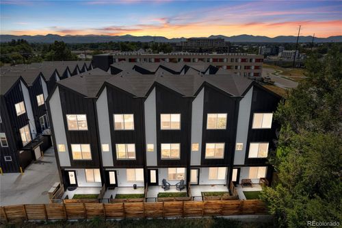 unit-102-4925 W 10th Ave, Denver, CO, 80204-2850 | Card Image