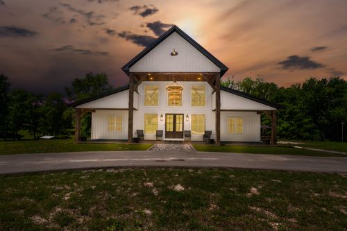 215 Heritage Hts, London, KY, 40744-8575 | Card Image