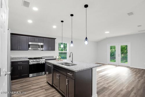 407 Rustic Rd, Satsuma, FL, 32189-5300 | Card Image