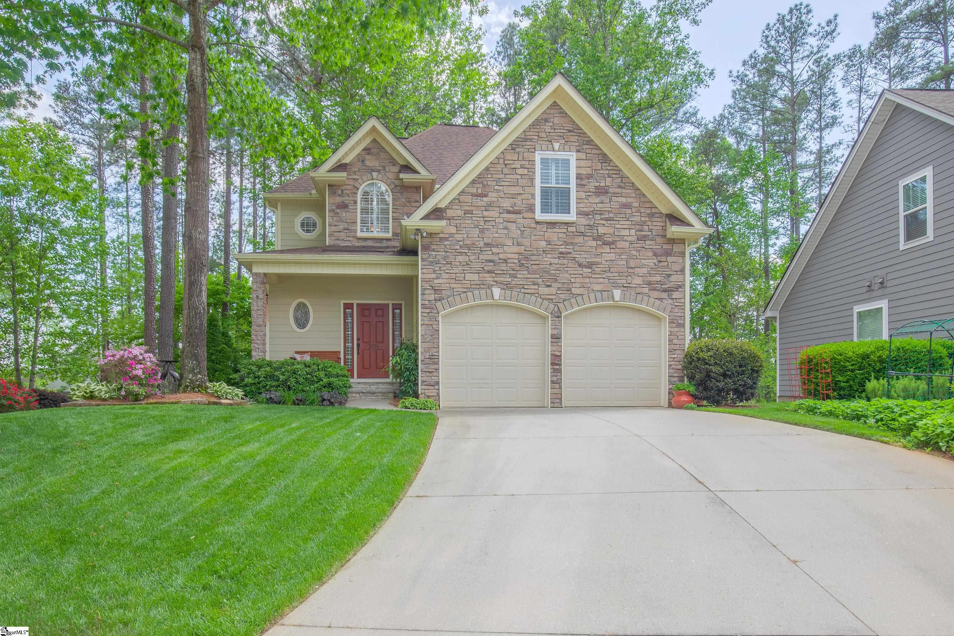 Meadow Tree Ct, Travelers Rest, SC 29690