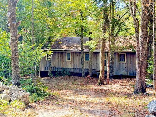 715 N Groton Rd, Hebron, NH, 03241-4333 | Card Image