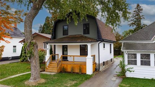 97 Well St, Stratford, ON, N5A4L9 | Card Image