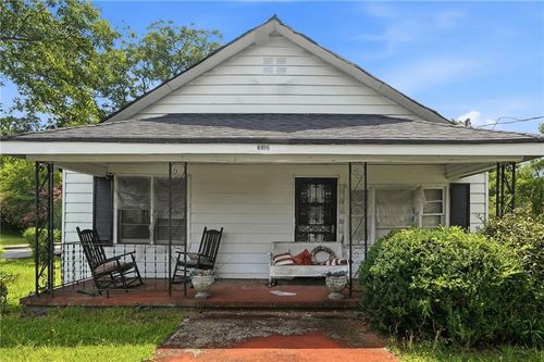 272 N Dogwood Ave, Social Circle, GA, 30025-2845 | Card Image