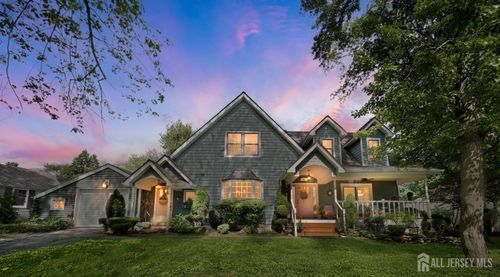 63 Pennington Rd, New Brunswick, NJ, 08901-1662 | Card Image