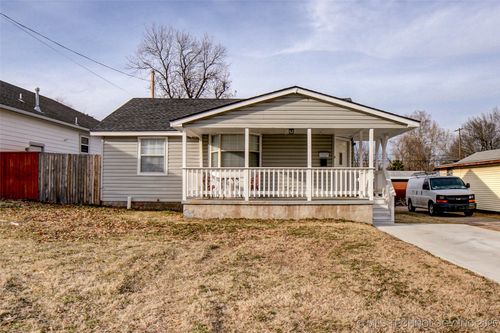 3527 E 4th Pl, Tulsa, OK, 74112-2619 | Card Image