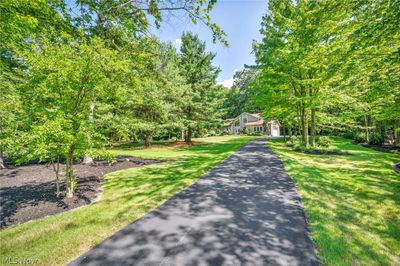 View of front of property featuring a front lawn | Image 3