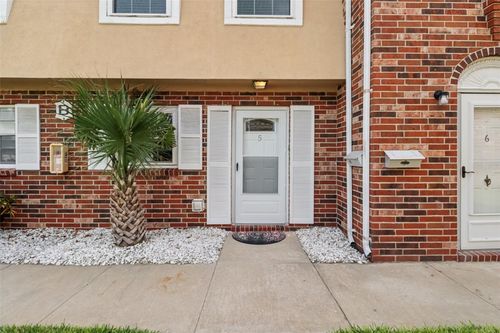 b050-2200 S Palmetto Ave, South Daytona, FL, 32119-3089 | Card Image