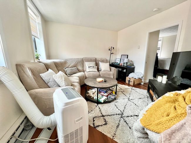 APT-5F - 218 North St, Condo with 1 bedrooms, 1 bathrooms and null parking in Boston MA | Image 4