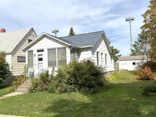 623 E Pattison Street, Ely, MN, 55731 | Card Image
