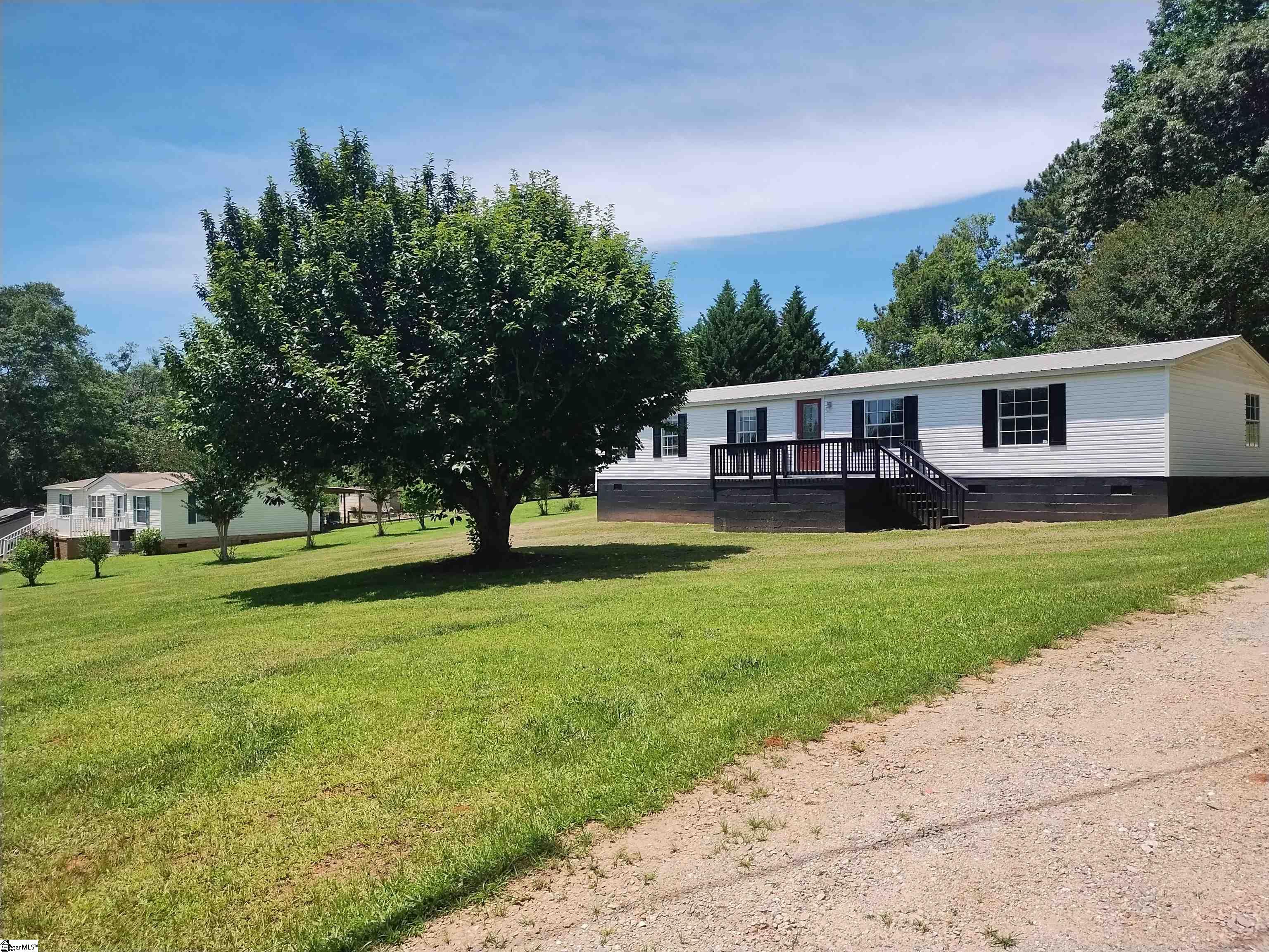 Old Cedar Rock Rd, Easley, SC 29640