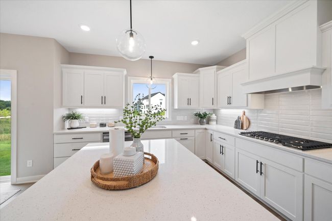 OneTenTen Homes Emerald Isle Madison Loft Model - 14367 Acer Ave., Rosemount | Image 10
