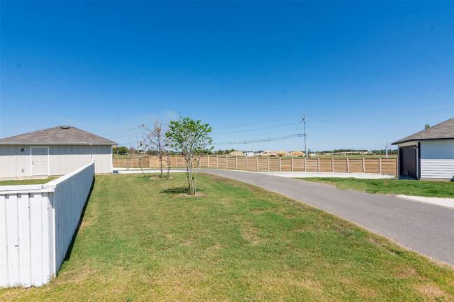 350 Fabion St, House other with 4 bedrooms, 2 bathrooms and 4 parking in Kyle TX | Image 25