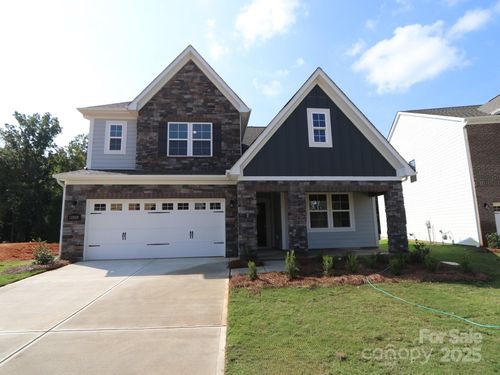 12028 Avienmore Dr, Charlotte, NC, 28278-0277 | Card Image