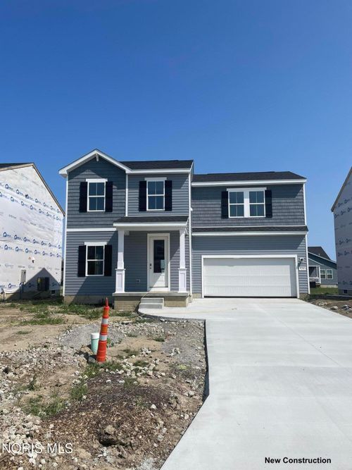 924 Creekside Lane, Bowling Green, OH, 43402 | Card Image