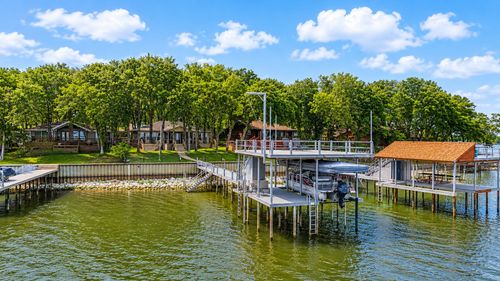 247 Admiral Dr, Gun Barrel City, TX, 75156-5659 | Card Image