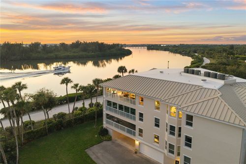 5-8885 W Orchid Island Cir, Vero Beach, FL, 32963-3184 | Card Image