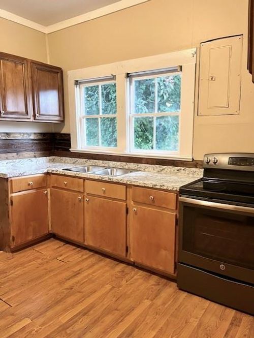 1001 W Bartow St, Quitman, GA, 31643-1505 | Card Image