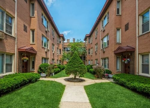 apt-205-1322 Lunt Ave, CHICAGO, IL, 60626-3063 | Card Image