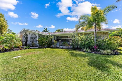 6519 E Town And River Road, Fort Myers, FL, 33919 | Card Image