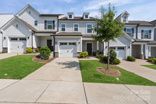 12032 Basking Dr, Charlotte, NC, 28214-7168 | Card Image